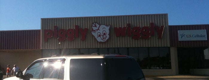 Piggly Wiggly is one of Favorite Places.