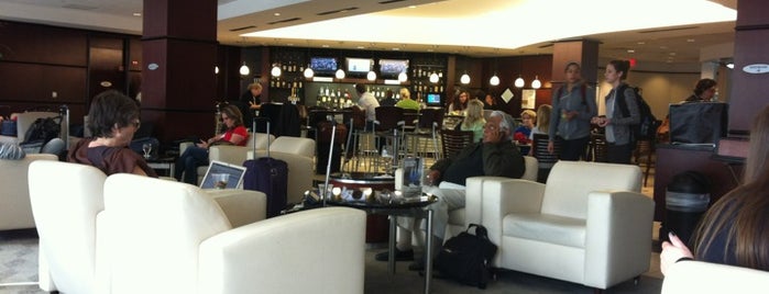 United Club is one of Airport Lounges I Ended Up In.