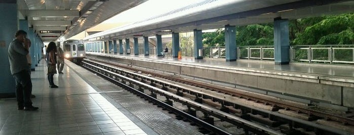 Estación de Tren Urbano - Deportivo is one of สถานที่ที่ José ถูกใจ.
