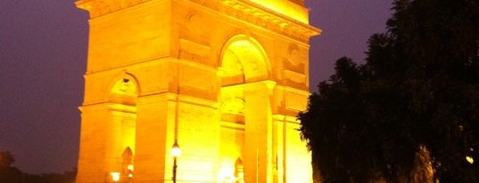 India Gate | इंडिया गेट is one of Top 10 favorites places in New Delhi, India.