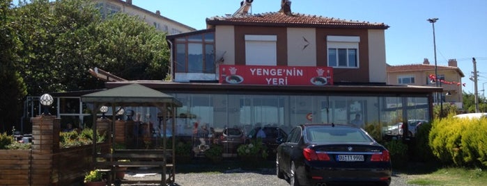 Yenge'nin Yeri Aile Köftecisi is one of สถานที่ที่ Nihal ถูกใจ.