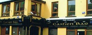 The Cashen Bar is one of Guide to Ballybunion's best spots.