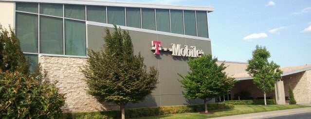 T-Mobile is one of Andrea : понравившиеся места.