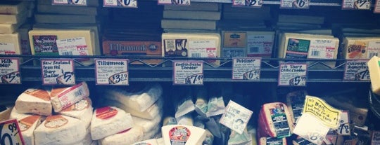 Trader Joe's is one of Chrisさんのお気に入りスポット.