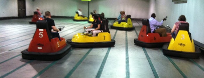 Whirlyball Atlanta is one of Lieux qui ont plu à Tristan.