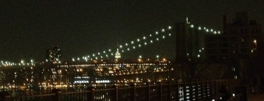 Brooklyn Heights Promenade is one of NYC Outdoorsy Faves.