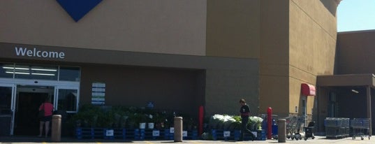Sam's Club is one of Dawn’s Liked Places.
