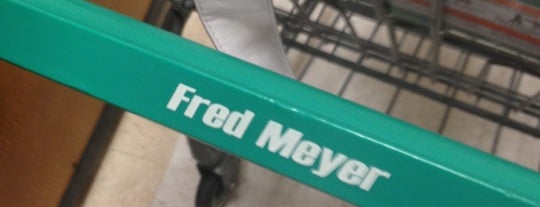 Fred Meyer is one of Locais curtidos por Timothy.