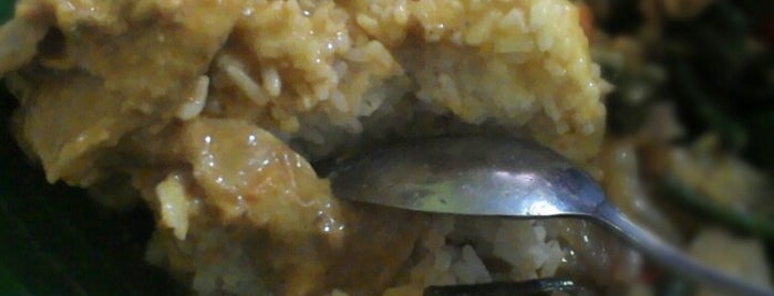 warung makan lesehan "garasi" is one of All-time favorites in Indonesia.