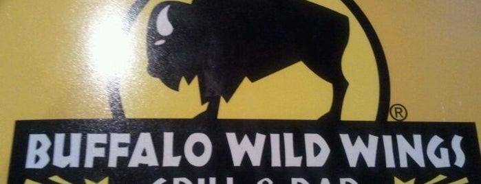 Buffalo Wild Wings is one of Posti che sono piaciuti a Natalie.