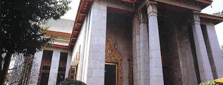 Wat Bowon Niwet is one of ไหว้พระ.