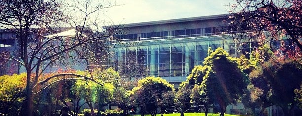 Yerba Buena Gardens is one of Bay Area.