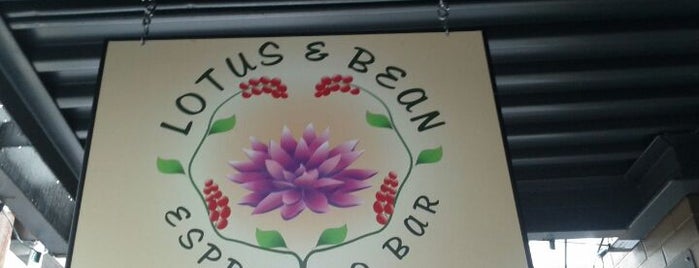 Lotus & Bean Espresso Bar is one of Orte, die Mark gefallen.