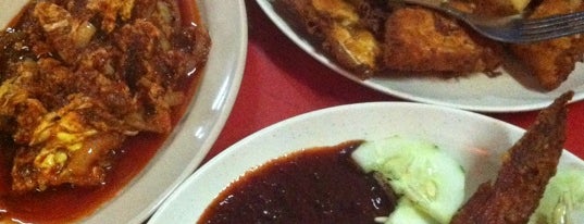 Pakme corner is one of Makan @ Gombak/Hulu Langat/Hulu Selangor.