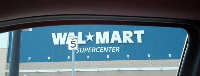 Walmart Supercenter is one of Lugares favoritos de Estepha.