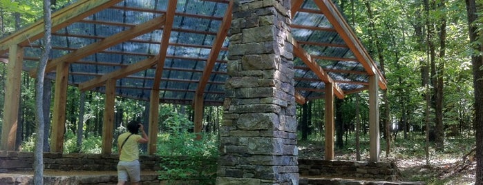 Rock Ledge Trail Shelter is one of Walking Trails.