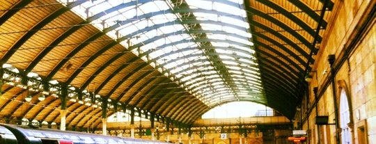 Hull Paragon Railway Station (HUL) is one of UK Train Stations.