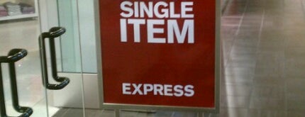 Express is one of Tempat yang Disukai Shyloh.