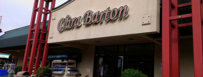 Clara Barton Service Area is one of Posti che sono piaciuti a Pete.
