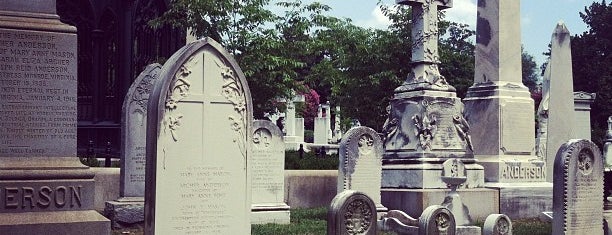 Hollywood Cemetery is one of Places to Visit in VA.