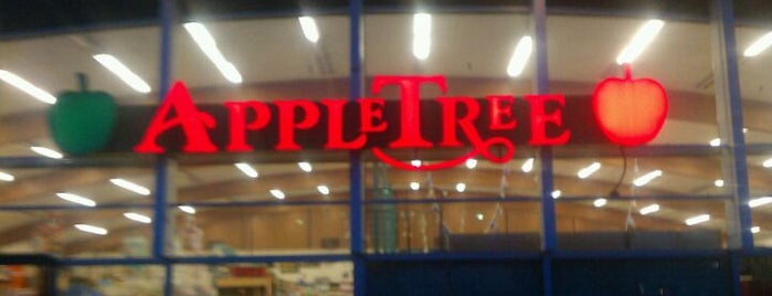 Apple Tree Supermarket is one of Must-visit Food and Drink Shops in San Diego.