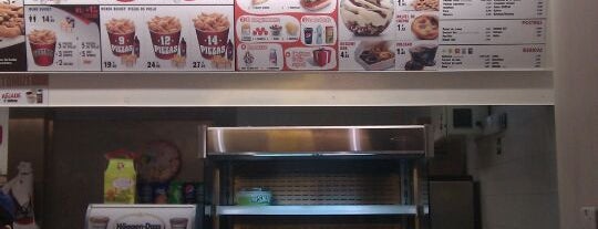 KFC is one of Vivir en Iturrama (Pamplona).