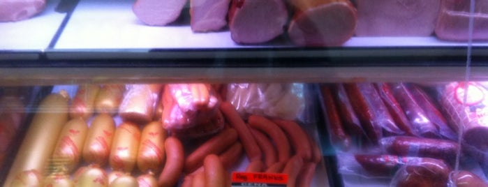 Stanley's Prime Meat Market is one of Locais salvos de Kimmie.