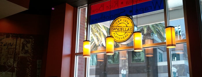 Sandella's Flatbread Café is one of Anaheim Spots.