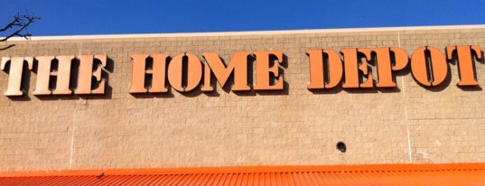 The Home Depot is one of Lugares favoritos de Keith.