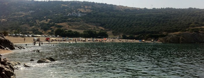 Cheromylos is one of Παραλίες κεντρικής Εύβοιας.