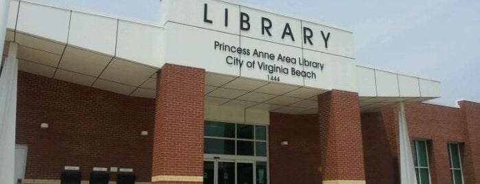 Virginia Beach Public Library is one of Tempat yang Disukai 🖤💀🖤 LiivingD3adGirl.
