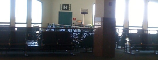 Gate B9 is one of Tempat yang Disukai Diana.