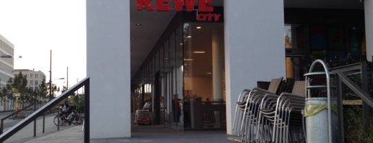 REWE CITY is one of Locais curtidos por Annette.