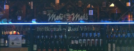 Mahi Mah's Seafood Restaurant is one of My Virginia Beach places..