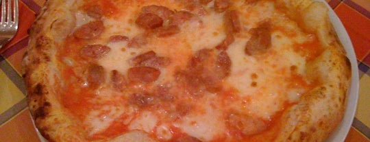 Pizzando Grigliando - Pizzeria da Ciro is one of "Mi fa piacere vedervi, non importa dove".