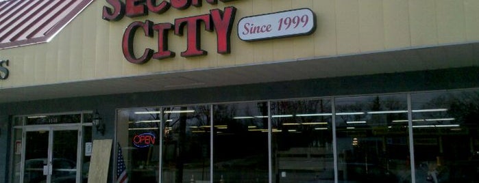 Seconds City is one of Thrift Score Cleveland.