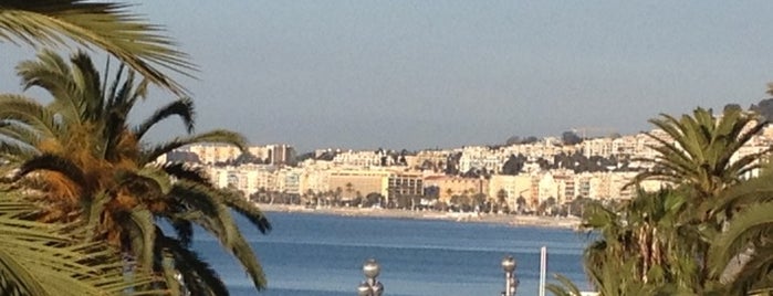 Promenade des Anglais is one of Elenaさんのお気に入りスポット.