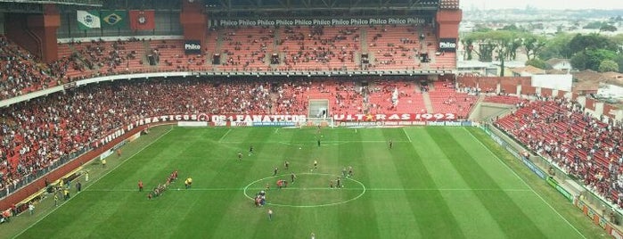 Clube Atlético Paranaense is one of Tempat yang Disukai Carl.