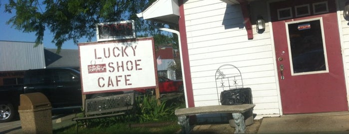 Lucky Horse Shoe Cafe is one of Cafes.
