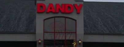 Dandy Mini Mart is one of สถานที่ที่ Eric ถูกใจ.