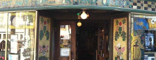 Vesuvio Cafe is one of San Francisco & Oakland.