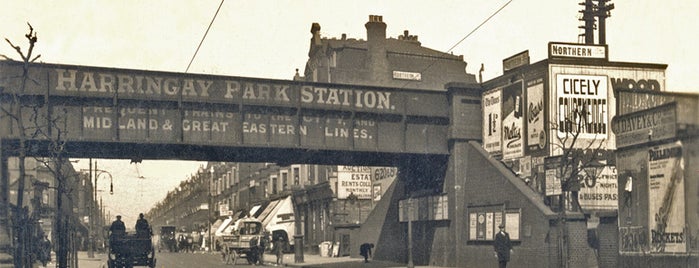 Harringay Bridge is one of Historic Sites in Harringay.