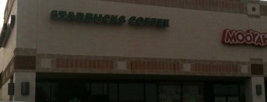 Starbucks is one of Orte, die Terry gefallen.