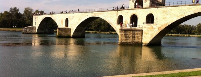 Pont d'Avignon | Pont Saint-Bénézet is one of Lugares favoritos de Ania.