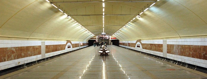 Zhytomyrska Station is one of EURO 2012 FRIENDLY PLACES.