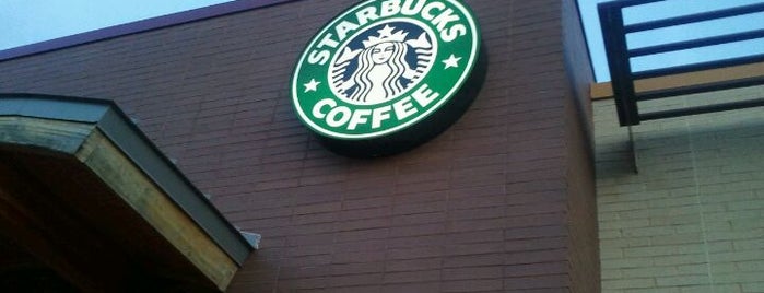 Starbucks is one of Lieux qui ont plu à Brandon.