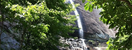 Hickory Nut Falls is one of Road Trip!.