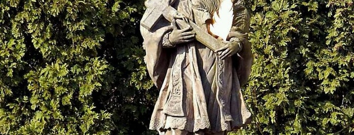 Svatý Jan Nepomucký is one of Poznej Holešov.