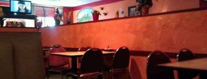 Don Tequila Bar & Grill is one of สถานที่ที่ Joe ถูกใจ.