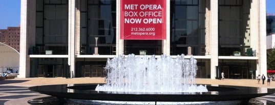 The Metropolitan Opera is one of Favorite Arts & Entertainment.